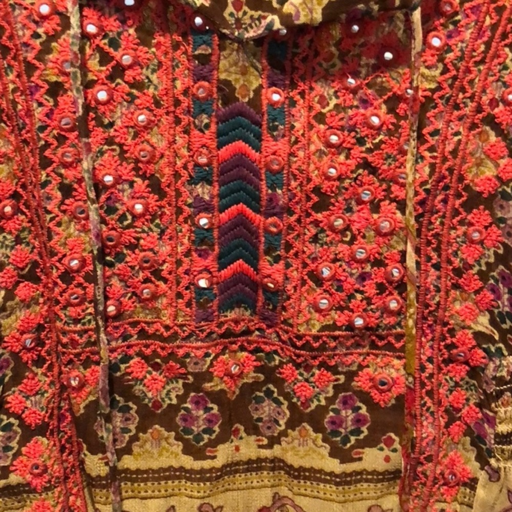 RAGA Multicolor Floral Pattern Top - Picture 3 of 3